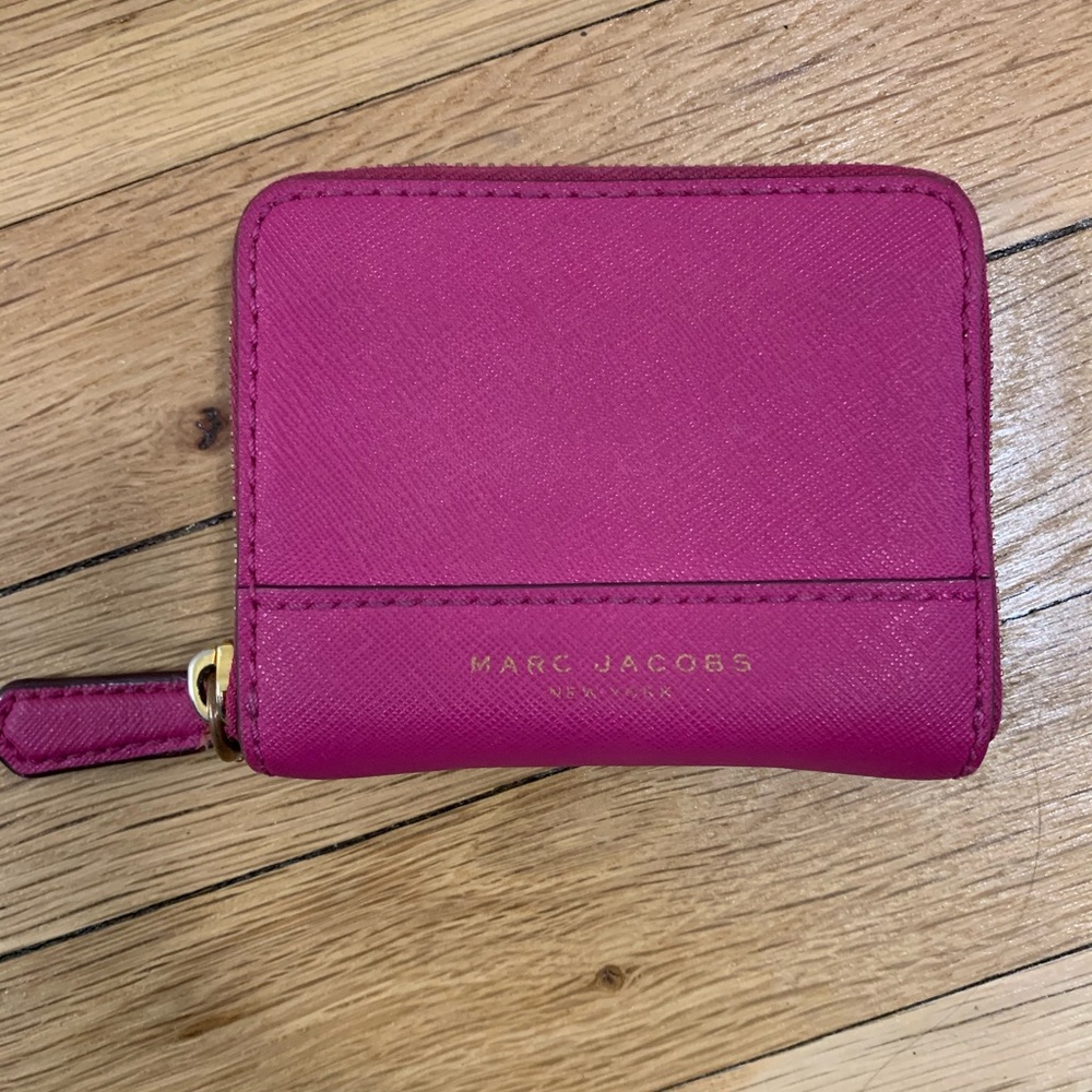 Marc Jacobs wallet